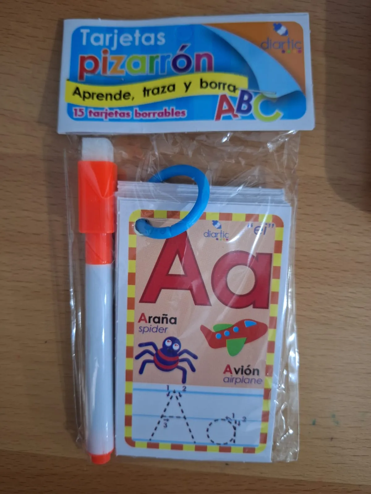 LLAVERO PIZARRON ABC CON PLUMON