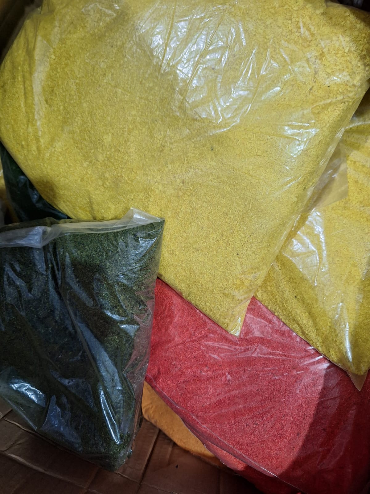  ASERRIN DE COLOR PARA MANUALIDADES Y DECORACION 600 GRS