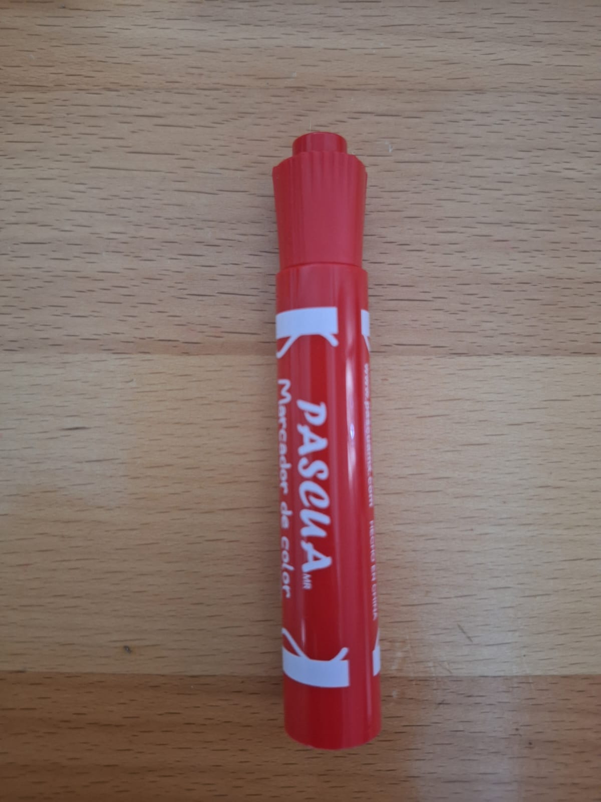 MARCADOR DE AGUA PASCUA ROJO