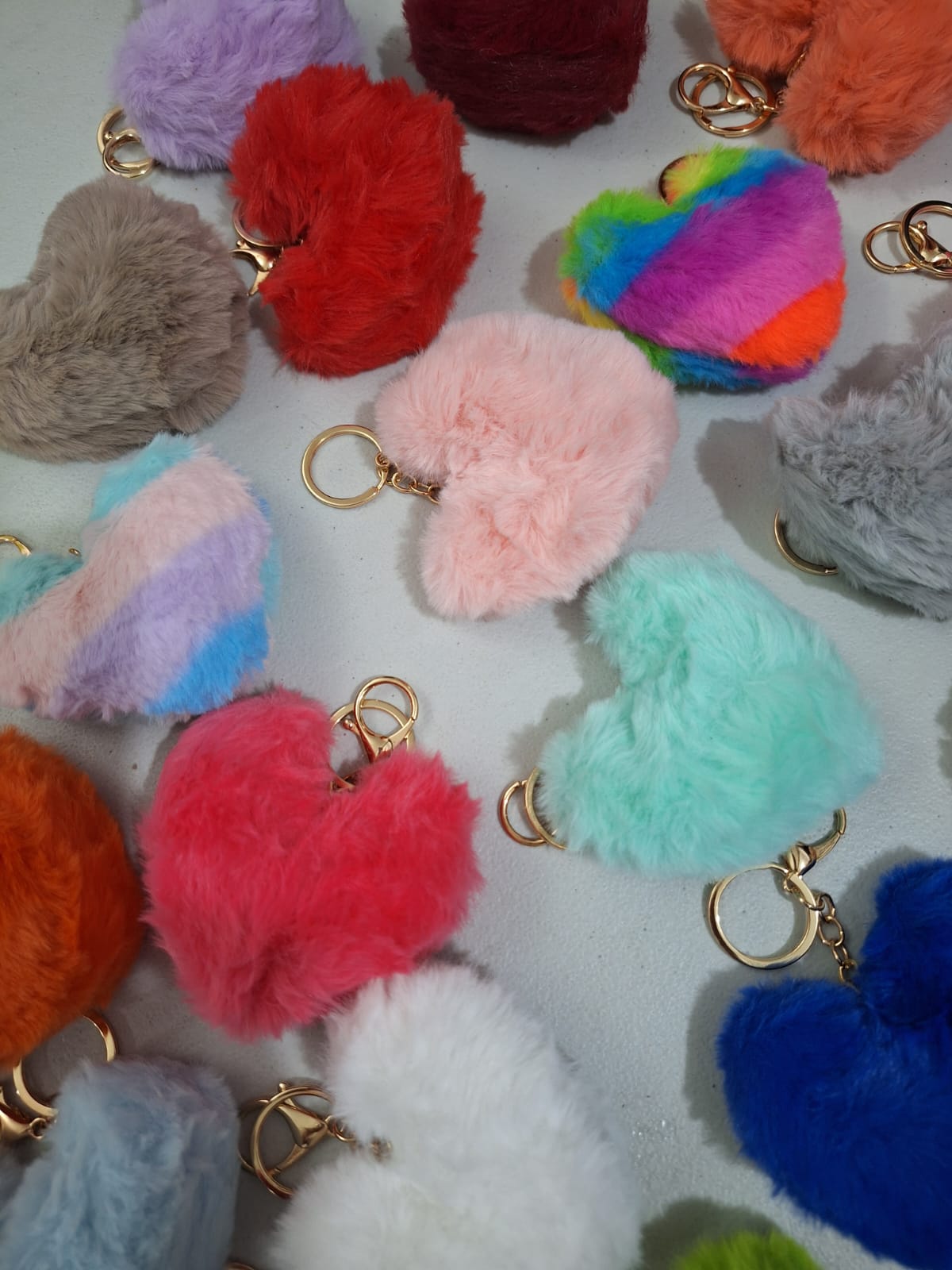 LLAVERO POMPOM DE CORAZON