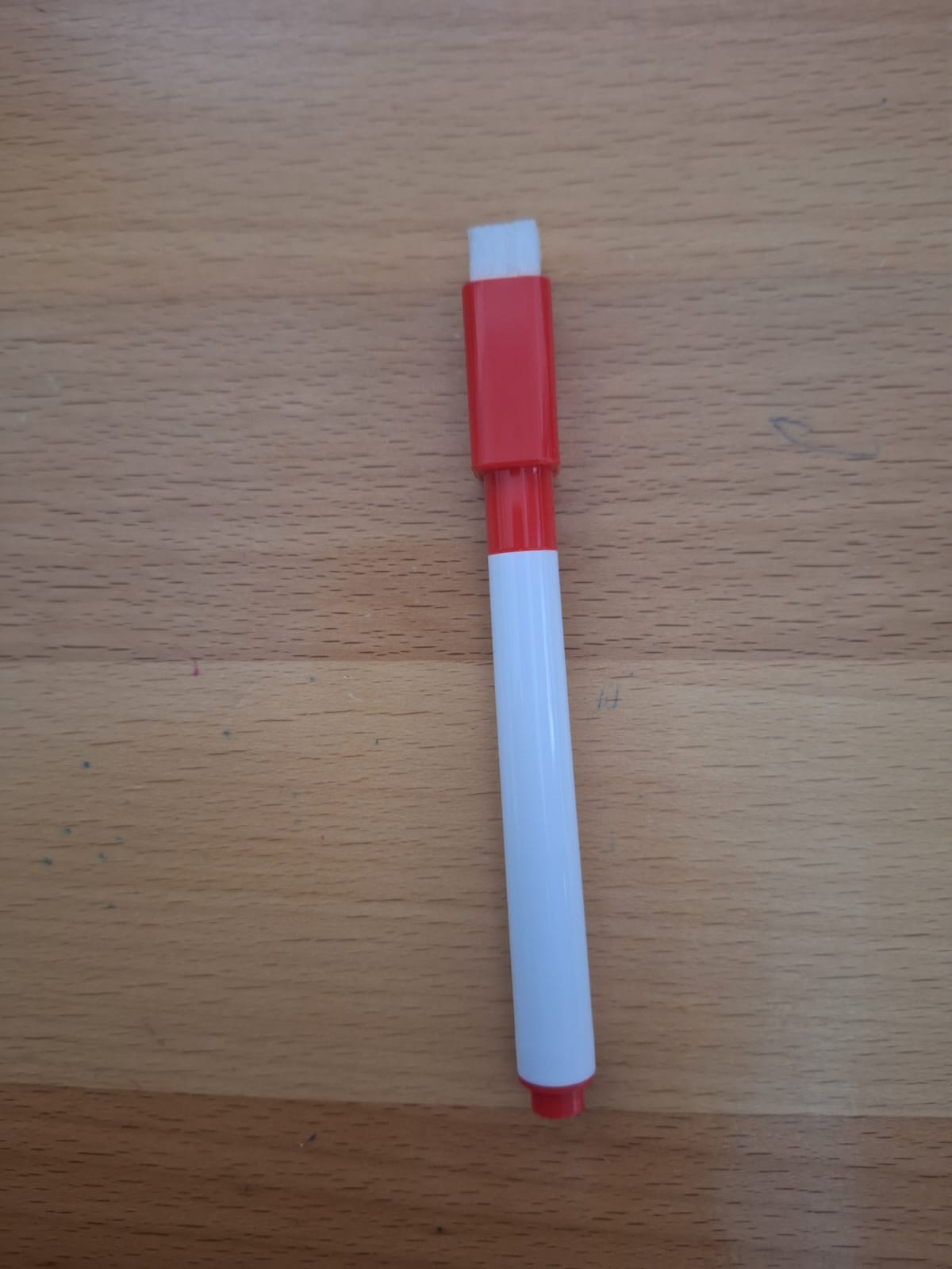 PLUMON BORRABLE PEQUEÑO DE COLOR