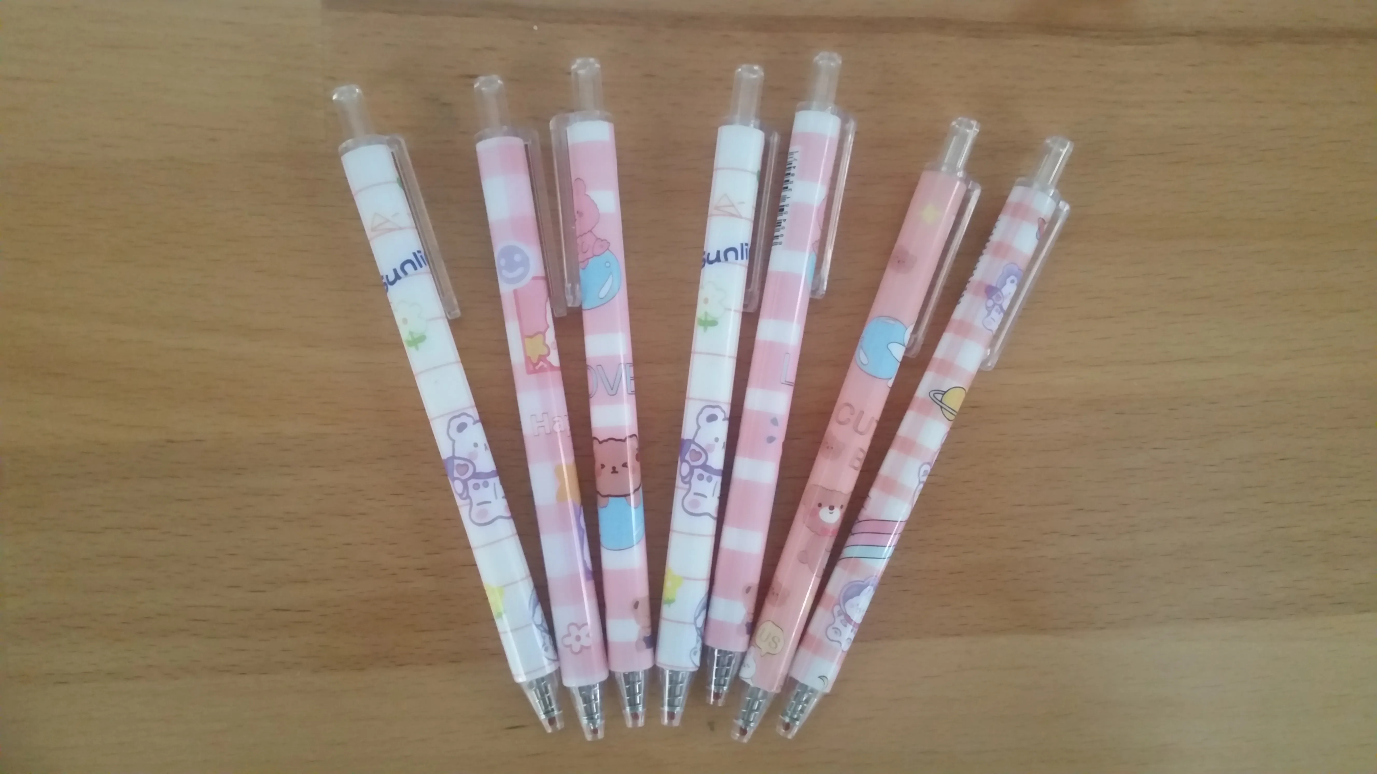 PLUMA PEGAMENTO KAWAII