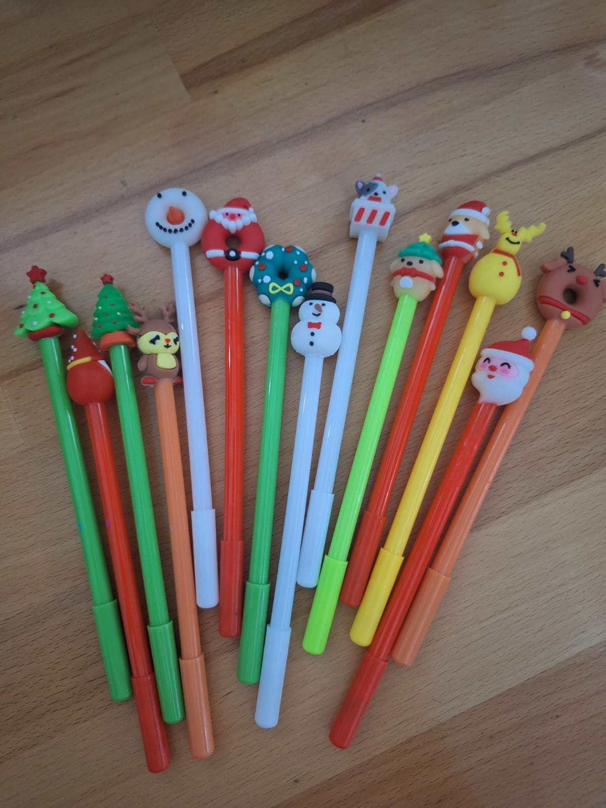 PLUMA KAWAII NAVIDAD