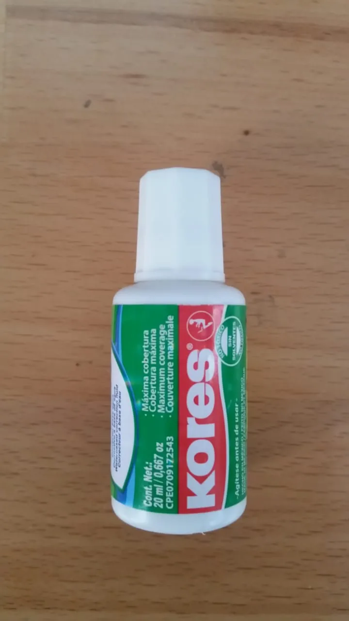 CORRECTOR LIQUIDO DE BROCHA AQUA KORES 20ML