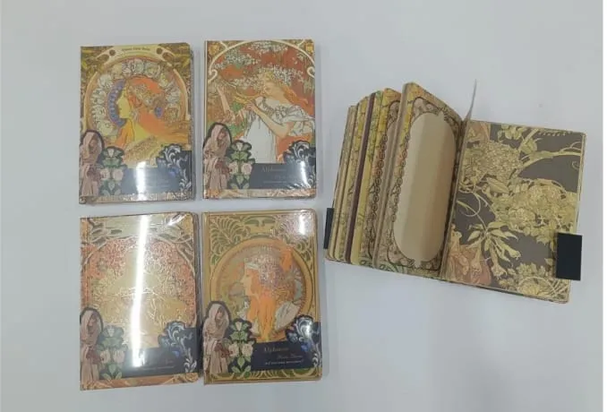 LIBRETA DECORADA MUJER ALPHONSE